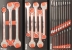 Servante d'atelier 8 tiroirs composée de 229 outils - modules finition métal