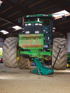 Cric rouleur 8T avec pédale 180/960mm longueur 1,83m