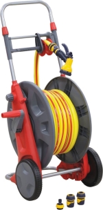 Enrouleur professionnel équipé de 25m de tuyau d'eau de 19mm et accessoires