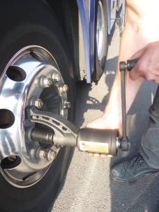 Coffret démultiplicateur de force 3800Nm R1:64 2 douilles