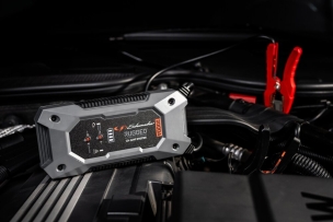 Booster 12V 2000A avec power bank 14800mAh