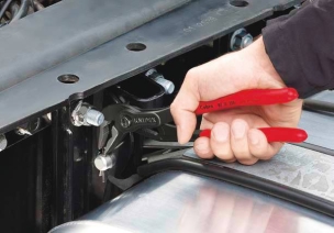 Pince multiprise entrepassée avec bouton poussoir Cobra® effilée 250mm