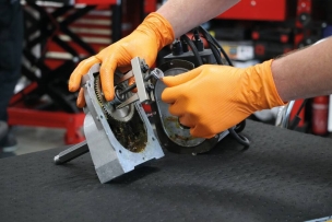 Gants jetables nitrile orange T8 - Boîte de 100 pcs