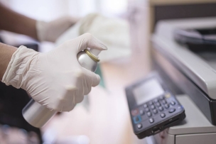 Désinfectant de surfaces virucide EN 14476 - aérosol de 200ml Désinfectant de surfaces virucide EN 14476 - aérosol de 200ml