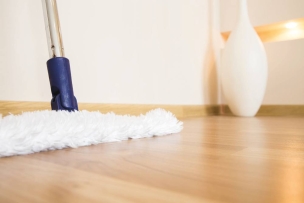 Nettoyant détergent rénovateur parquet avec cire d'abeille - bidon de 5L