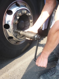 Coffret démultiplicateur de force 3800Nm R1:64 2 douilles