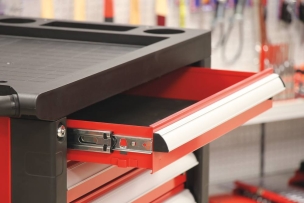 Servante d'atelier 8 tiroirs avec plan de travail en ABS 770x465x970mm Servante d'atelier 8 tiroirs avec plan de travail en ABS 770x465x970mm