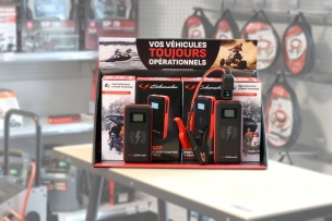 Booster 12V 1500A et 2000A avec power bank - présentoir de 7 pcs