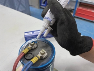 Peinture de sécurité bleu pour vis