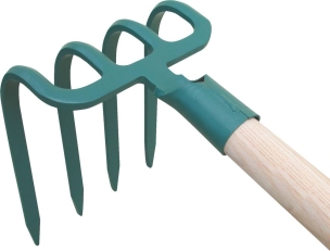 Croc à bêcher 4 dents avec manche 130cm Croc à bêcher 4 dents avec manche 130cm