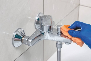 Détartrant rénovateur de sanitaire et salle de bain - bouteille de 1L