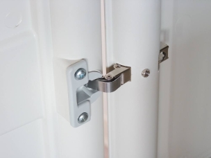 Armoire PVC 2 portes et 1 étagère 700x390x855mm