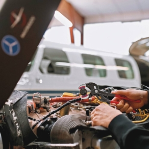 Pince multiprise 250mm avec machoires PVC pour siphons et connecteurs