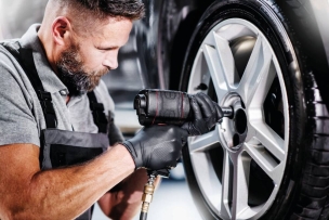 Gants jetables ambidextres nitrile 240mm 0,18mm noir T7 - Boîte de 50 pcs