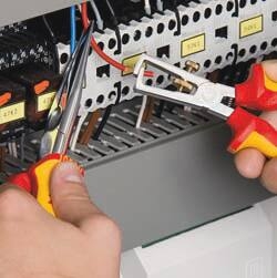 Pince à dénuder 160mm isolée 1000V bi-matière - carte