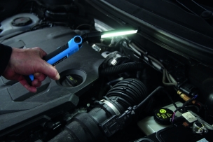 Baladeuse d'atelier LED 900lm repliable rechargeable