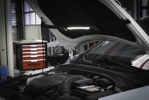 Baladeuse "capot" LED souple 1000 lumens avec sangles