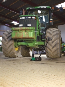 Cric rouleur hydropneumatique 28T 350/780mm longueur 735mm