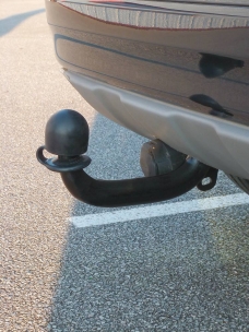 Cache boule caoutchouc 50mm avec anneau de retenue 