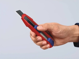 Cutter 18mm auto-bloquant