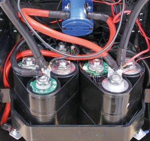 Booster 12V 9000A à ultra-condensateurs