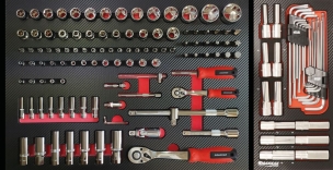 Servante d'atelier XXL 7 tiroirs composée de 220 outils - modules finition carbone