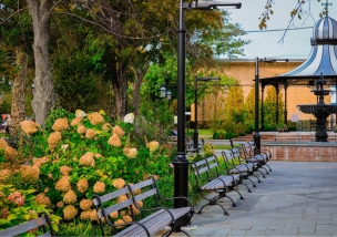 Lampadaire solaire LED 1600 lumens 15W avec détecteur