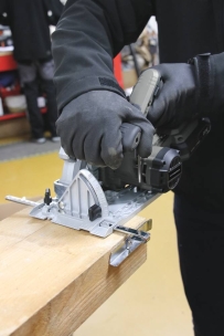 Scie circulaire 165mm 20V - boîte carton