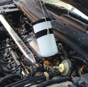 Vidangeur de circuit de frein pneumatique 1L avec 2 bouteilles de remplissage Vidangeur de circuit de frein pneumatique 1L avec 2 bouteilles de remplissage