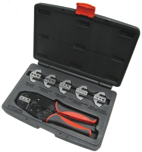 Pince à sertir 220mm automatique 6 mâchoires interchangeables bi-matière - coffret Pince à sertir 220mm automatique 6 mâchoires interchangeables bi-matière - coffret