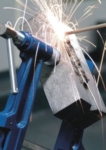 Serre joint à pompe 400x140mm tige 40x10mm