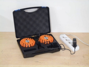 Balise LED magnétique rechargeable - Lot de 8 mallettes de 2 pcs