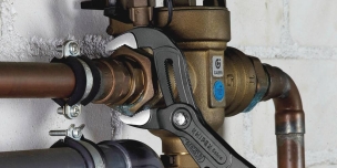 Pinces multiprises entrepassées Cobra® 300mm - présentoir de 10 pcs