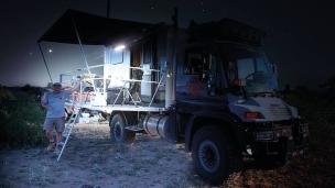 Projecteur LED solaire 1150 lumens 10W avec détecteur - pliable