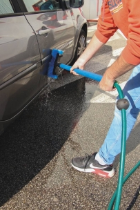 Manche télescopique alu à vis avec passage d'eau 2x900mm